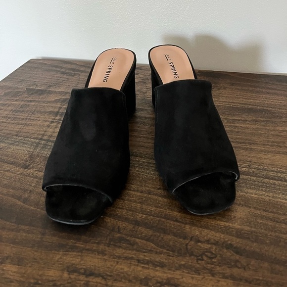 Call It Spring, Black Faux Suede Mules, Size 6. - Picture 1 of 6